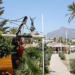 By Riva - Amazing View, In Medina Garden Of Puerto Banus 마르베야
