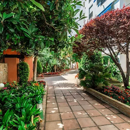 By Riva - Amazing View, In Medina Garden Of Puerto Banus アパート